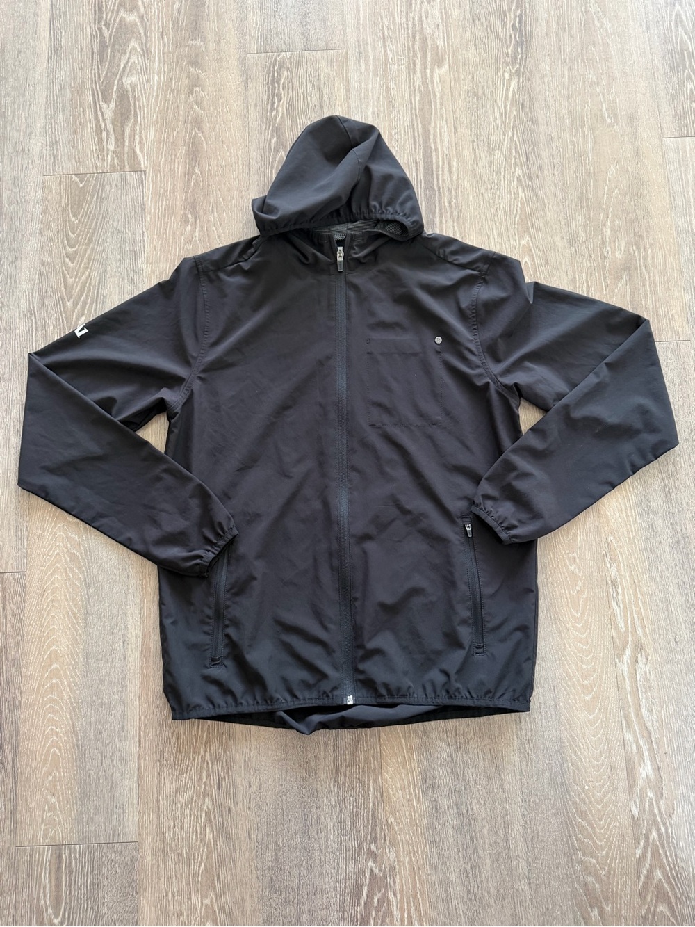Vuori outdoor trainer shell